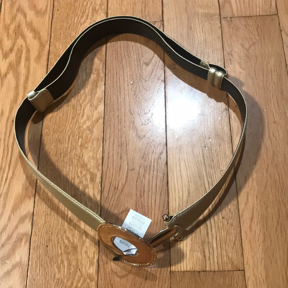 Chico’s belt
